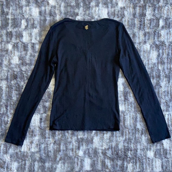 NWT! Rocawear Solid Black With Gold Detail Long Sleeve V-Neck Blouse Size Large - Picture 5 of 5